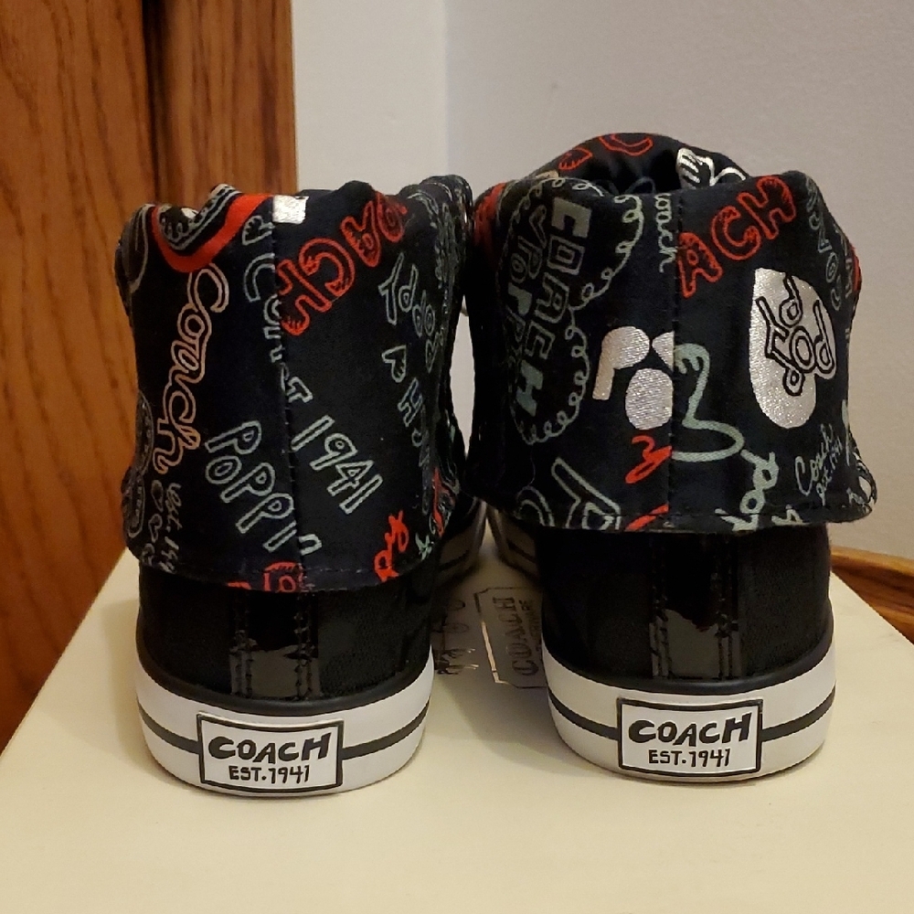 NWT Womens Coach Black and White Canvas Sneakers. 7 - Picture 5 of 16